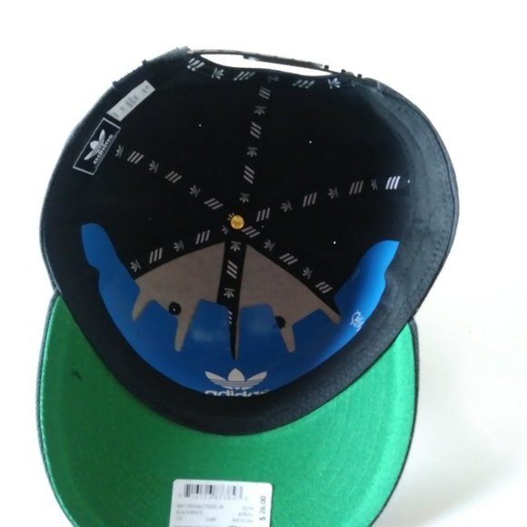 SOLD SOLD Adidas Black White Trefoil AW Men’s Cap - Picture 9 of 16